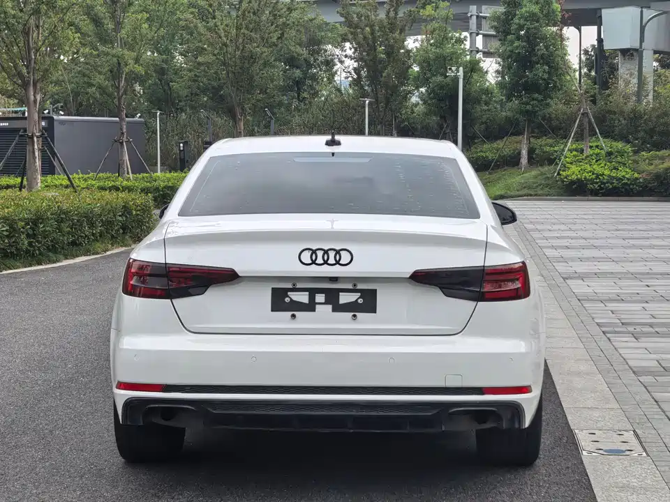Audi A4L