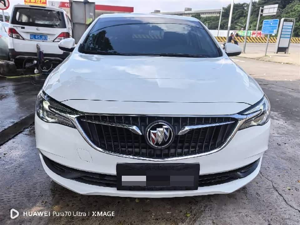 Buick Yinglang
