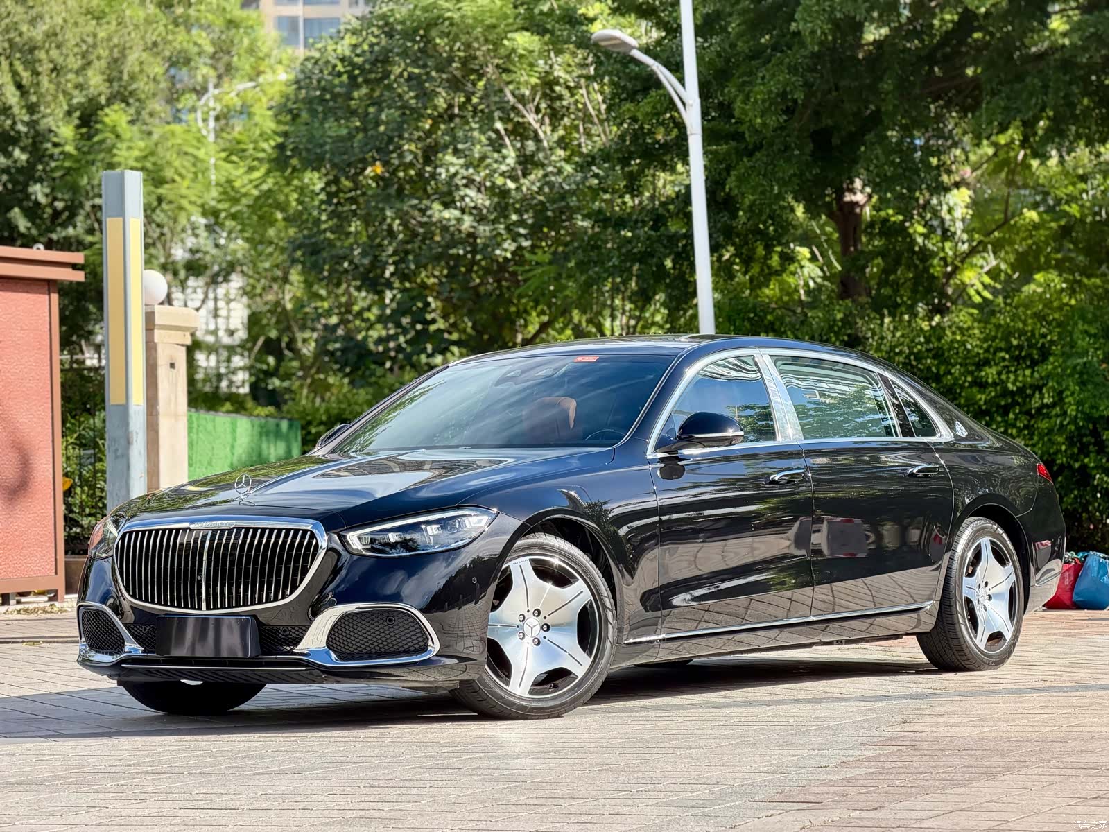 Maybach S-Class, 2022 1