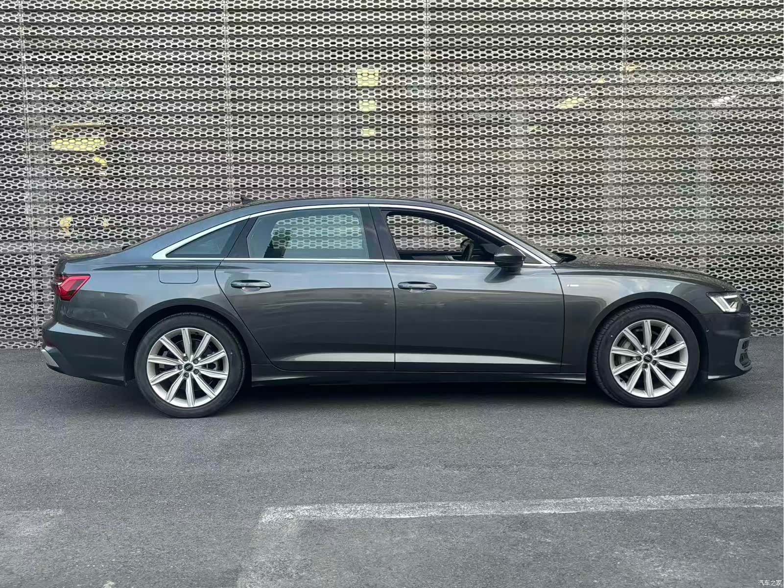 Audi A6L, 2024 7