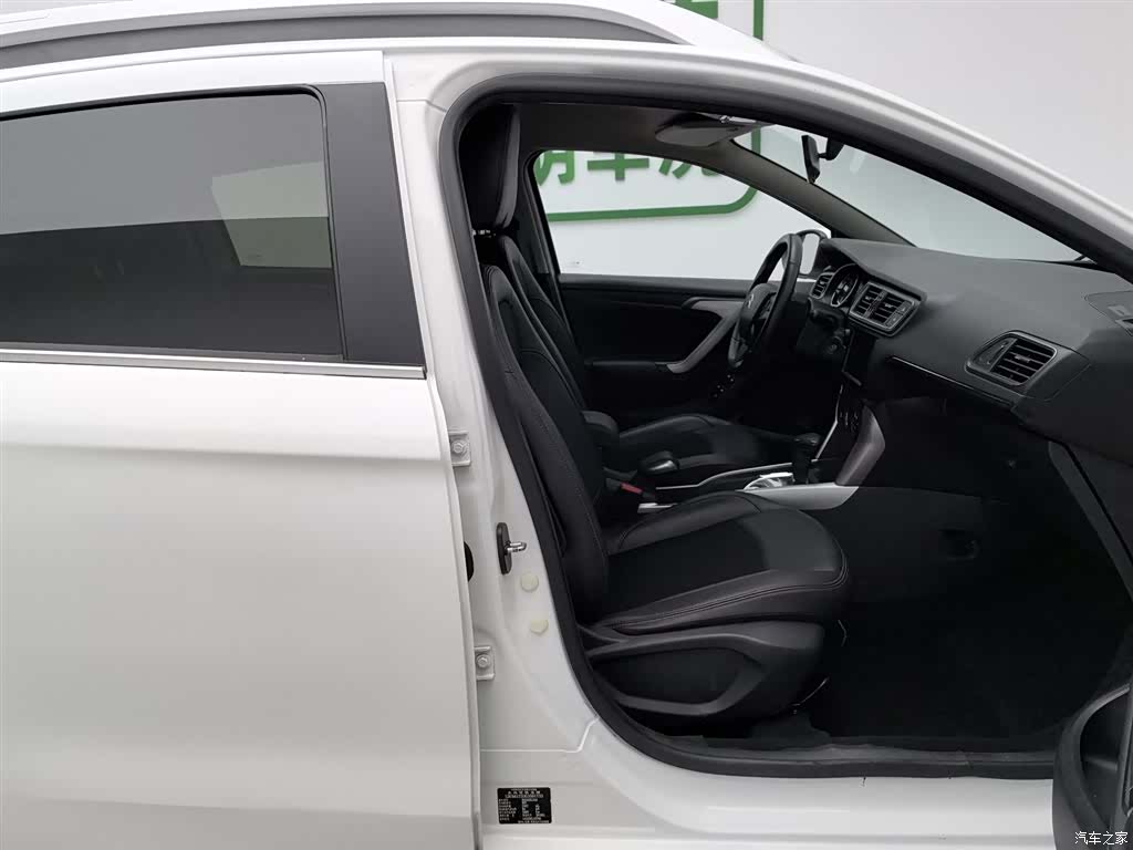 Citroen C3-XR, 2016 23