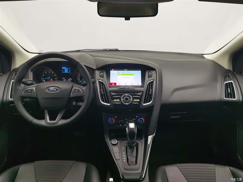 Ford Focus, 2018 все фото