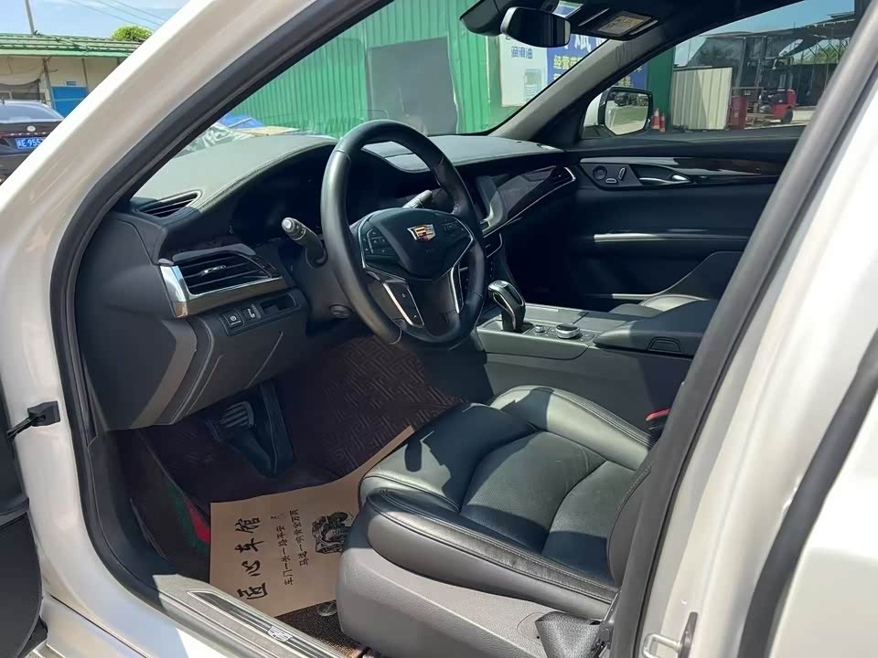Cadillac CT6