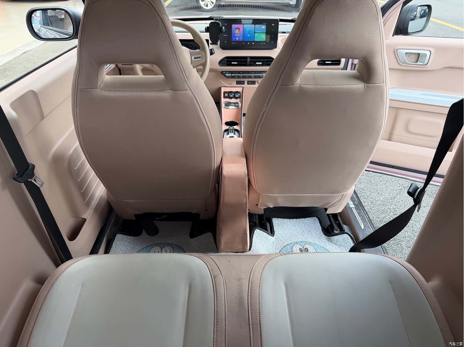 Geely Panda, 2023 15