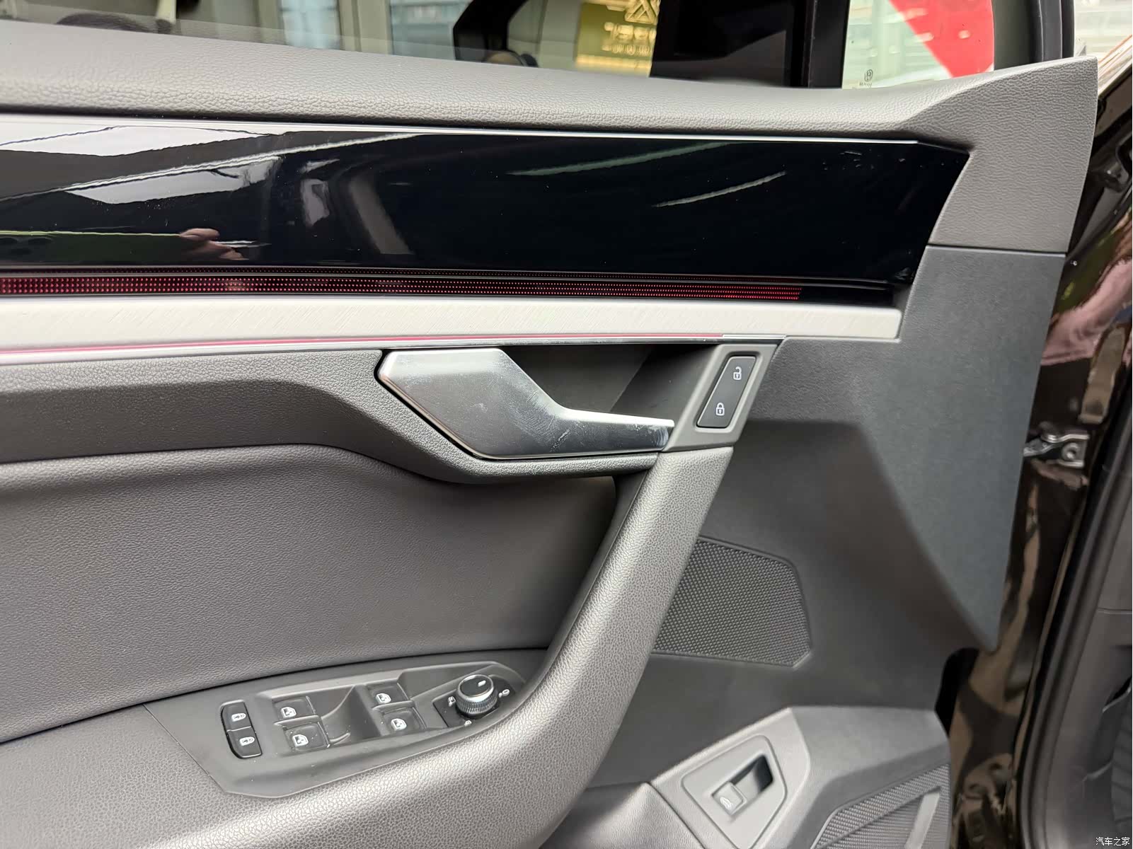 Volkswagen Touareg, 2019 14