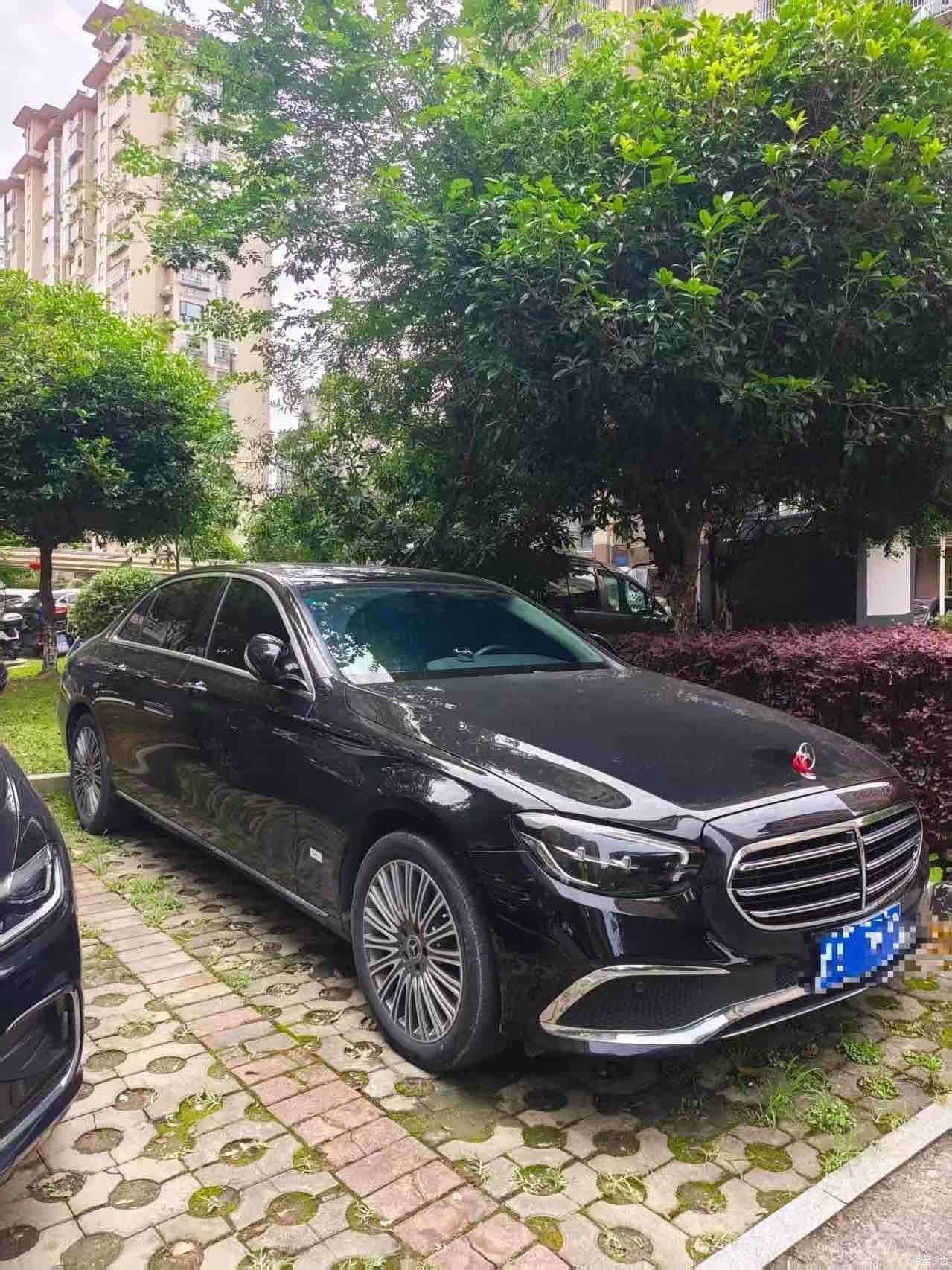 Mercedes-Benz E-Class, 2023 14