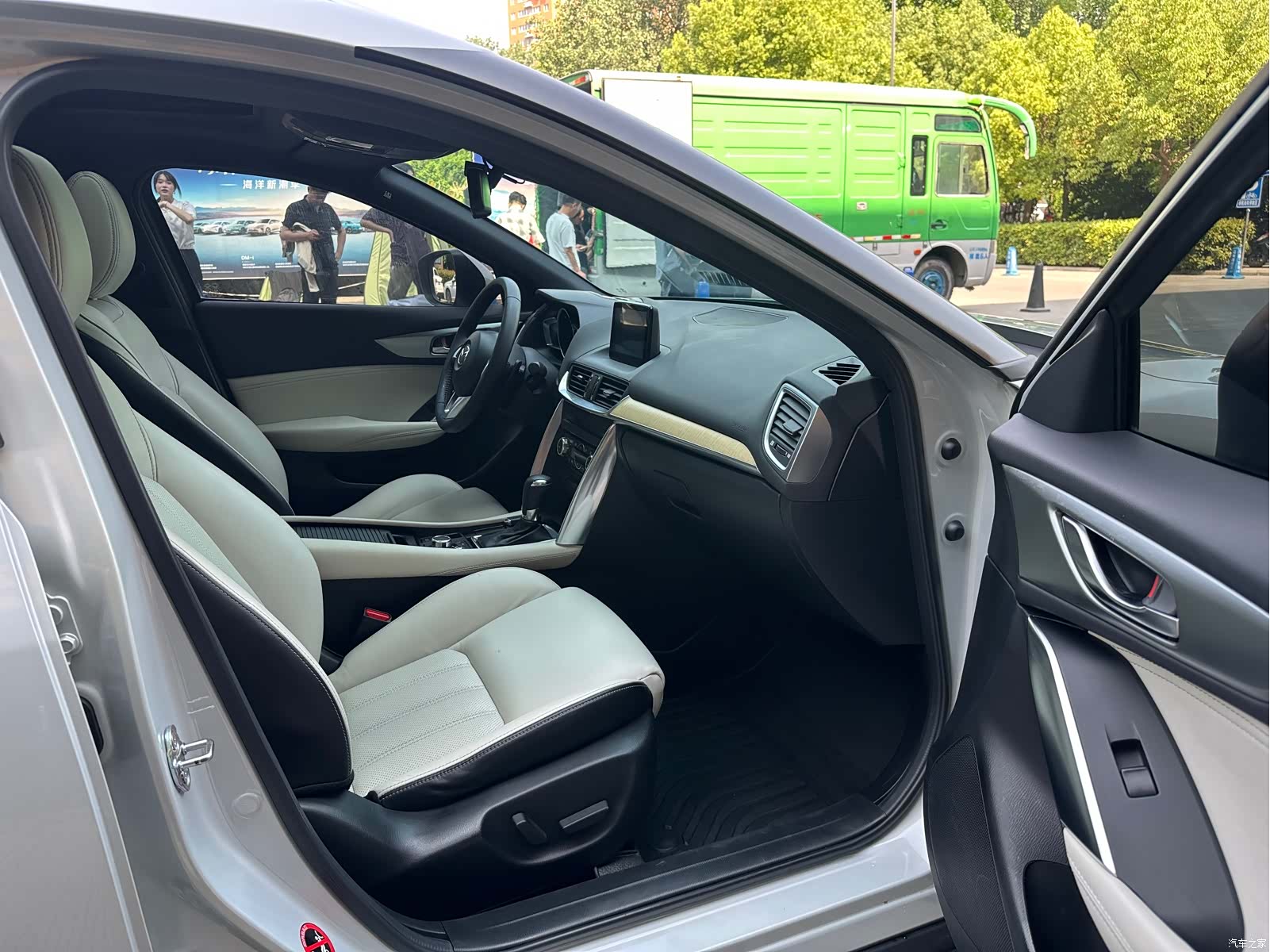 Mazda CX-4, 2016 23