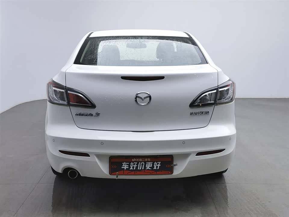 Mazda 3 star Cheng