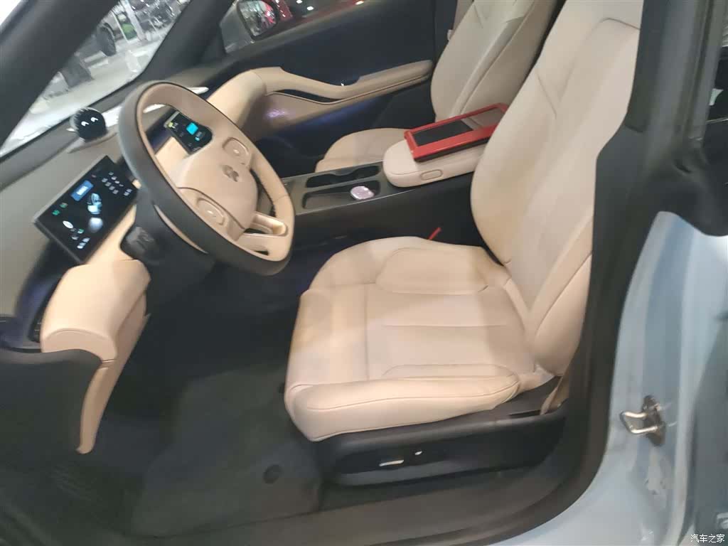NIO ET5, 2023 11