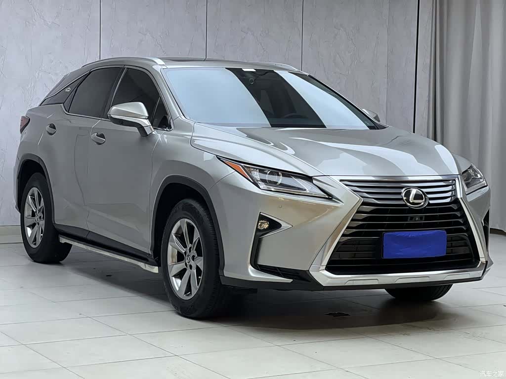 Lexus RX, 2018 3