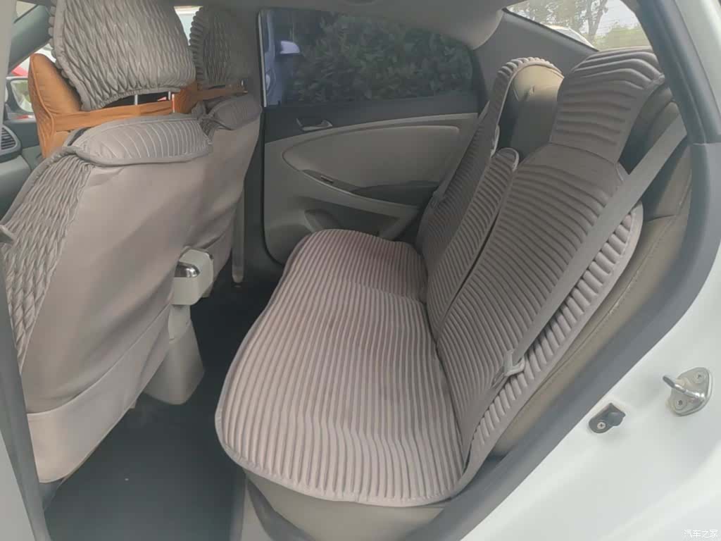 Hyundai GLS, 2016 17
