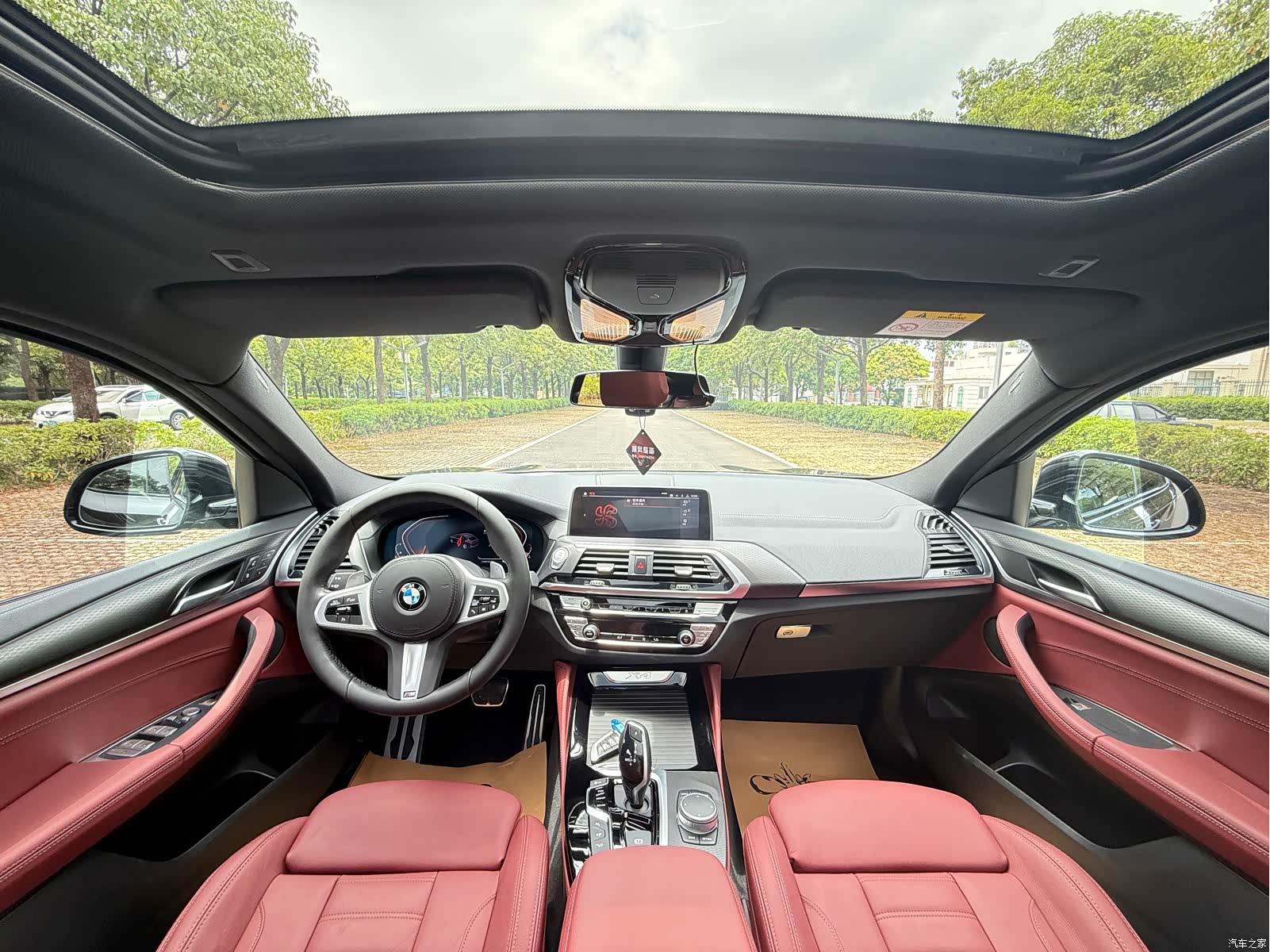 BMW X4, 2020 все фото