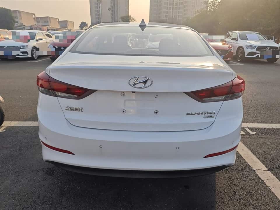 Hyundai Lead