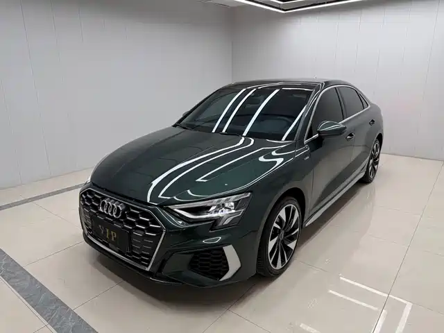 Audi A3 2023 — купить из Китая под заказ