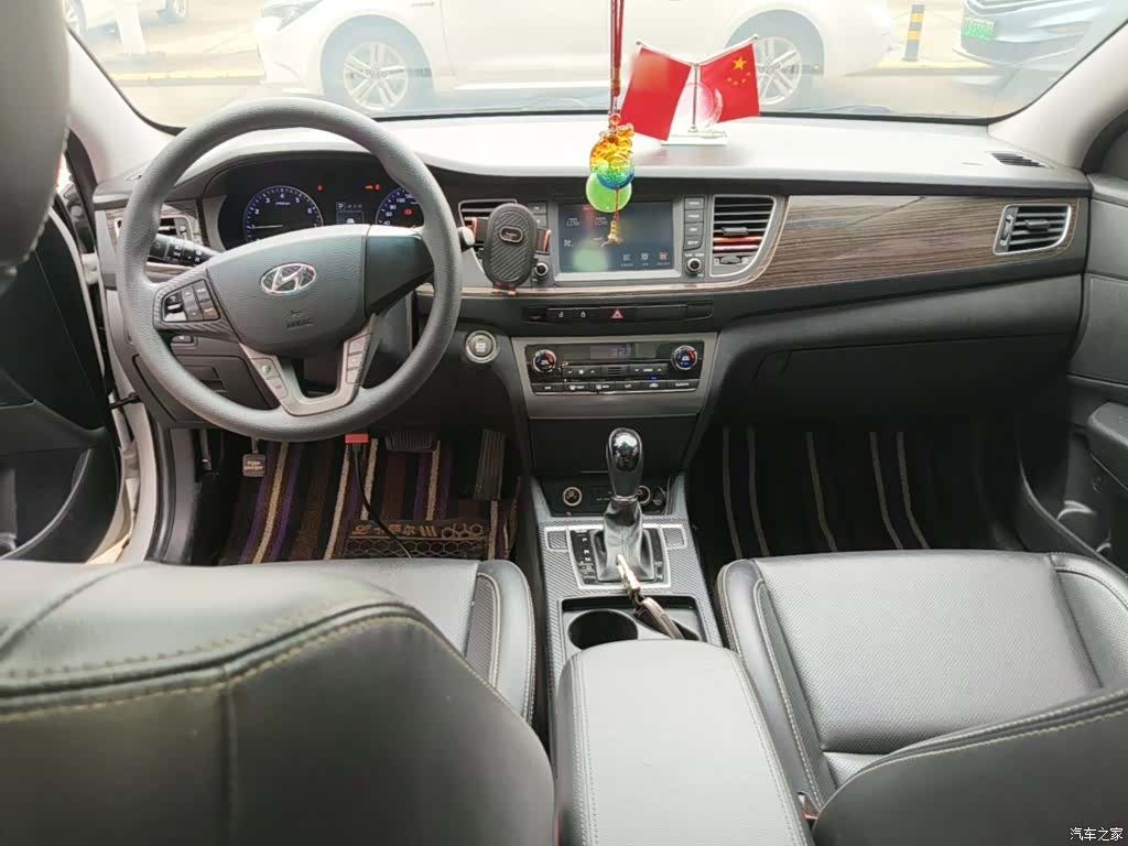 Hyundai GLS, 2016 10