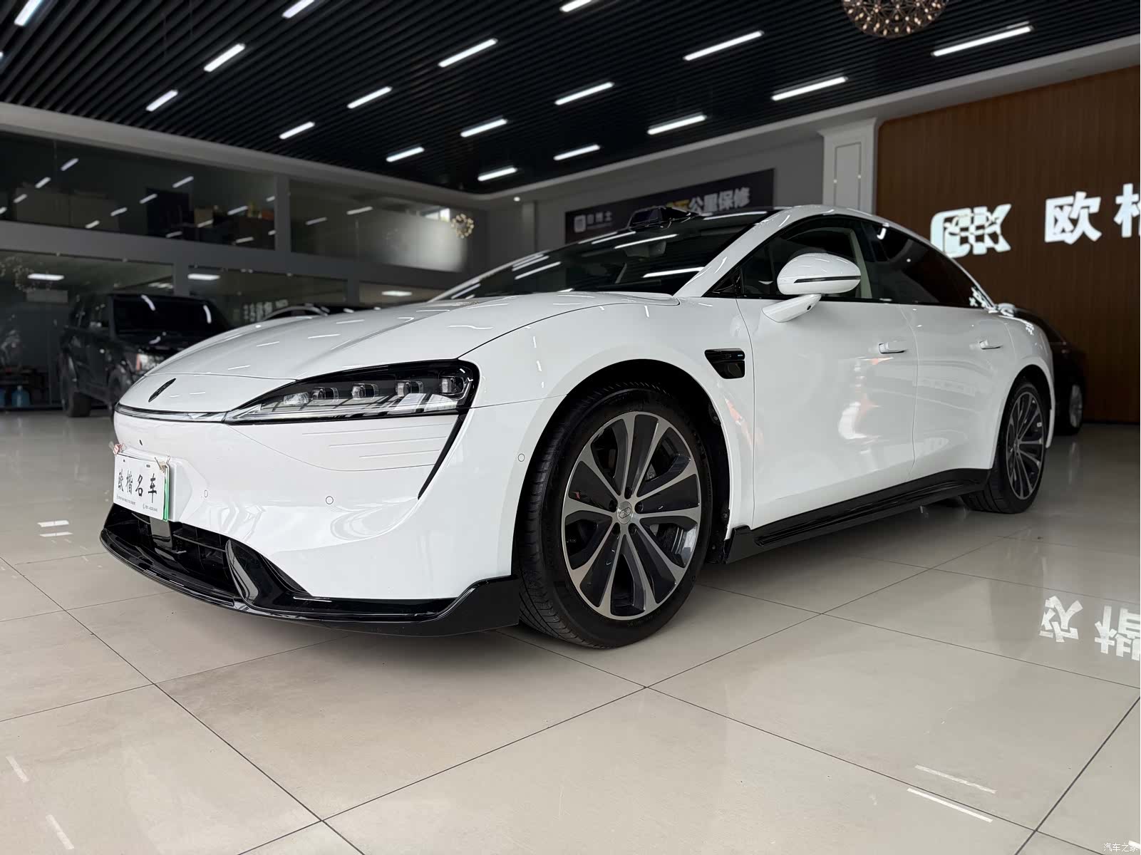 Luxeed S7, 2026 1
