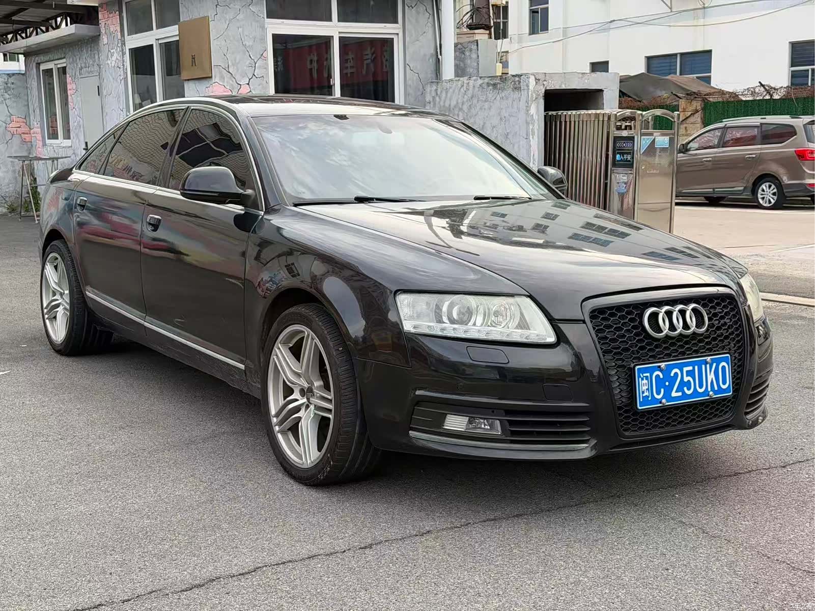 Audi A6L, 2009 3