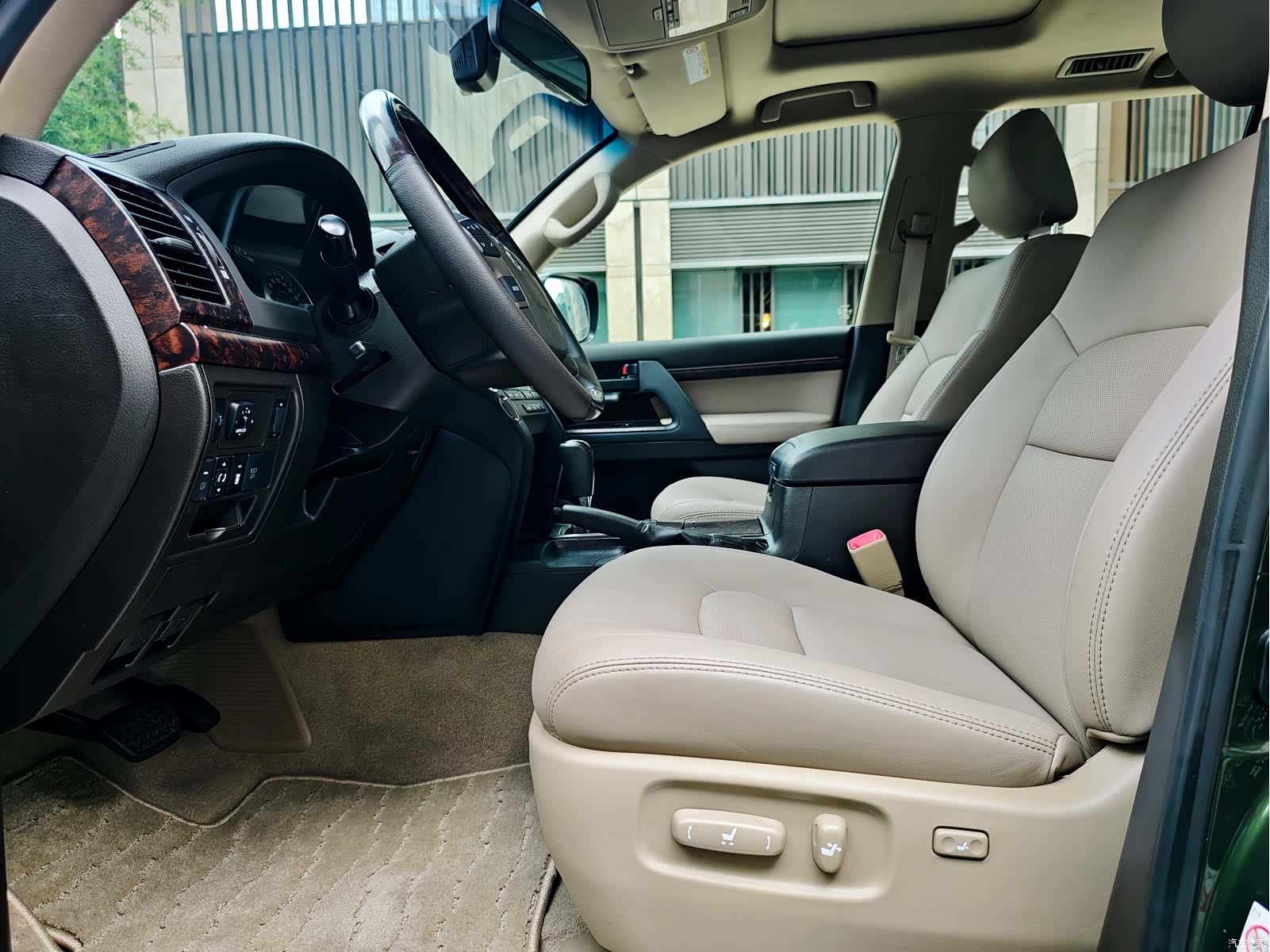 Toyota Land Cruiser, 2012 28