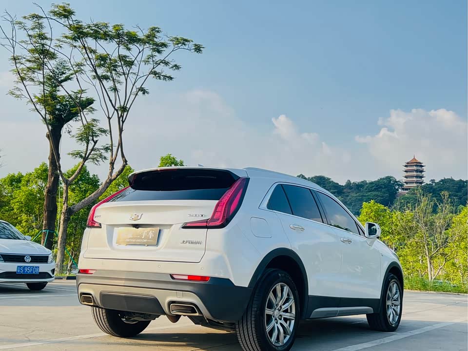 Cadillac XT4