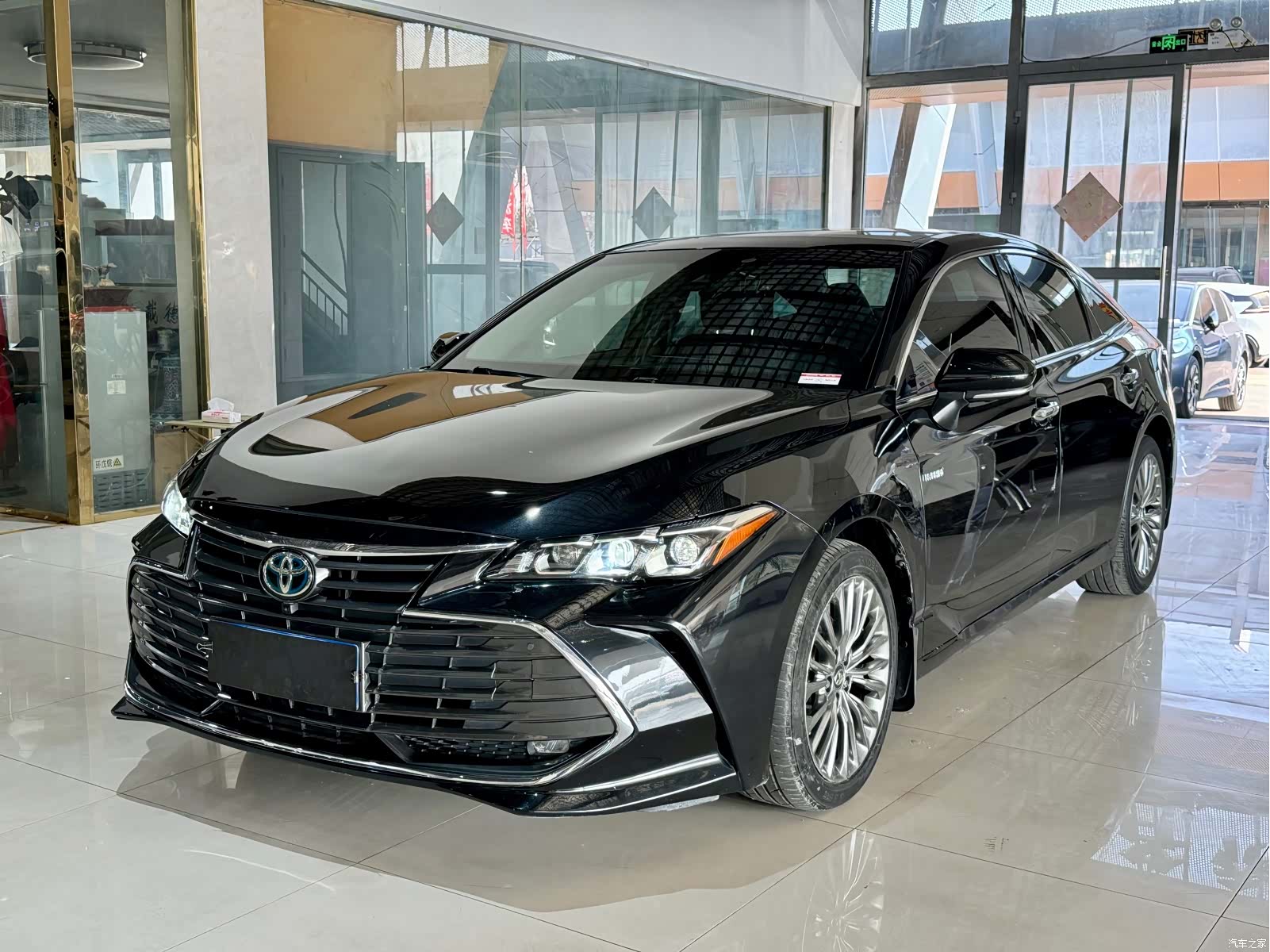 Toyota Avalon, 2020 1