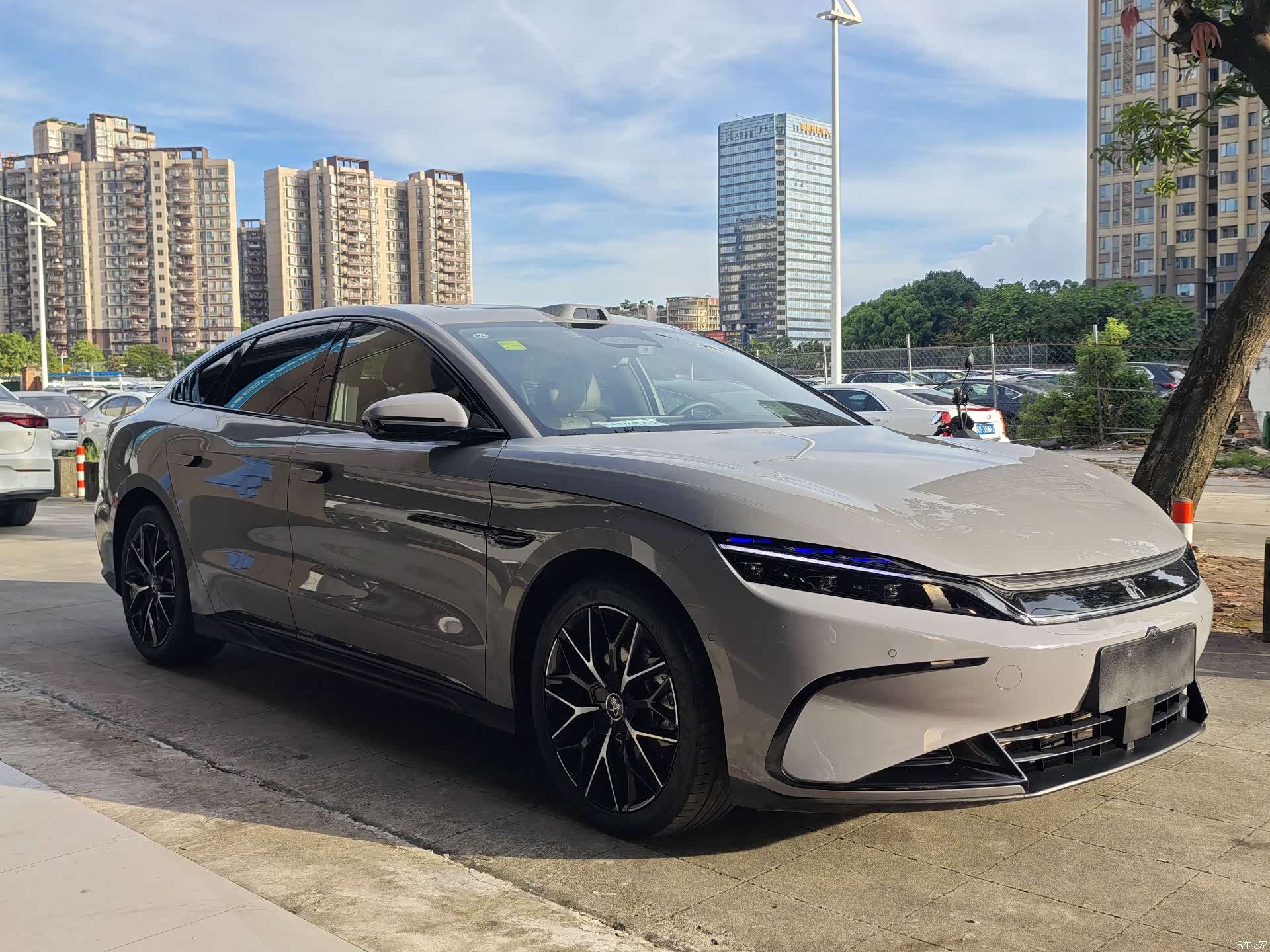 BYD Han, 2025 3
