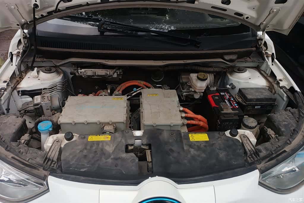 BAIC EC3, 2021 9