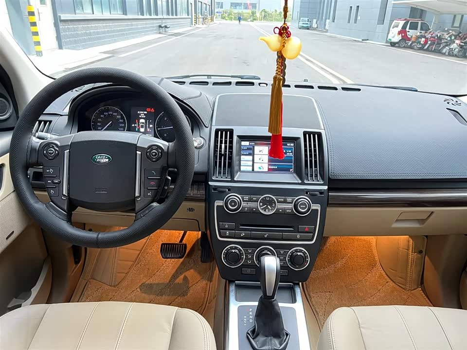 Land Rover Freelander 2