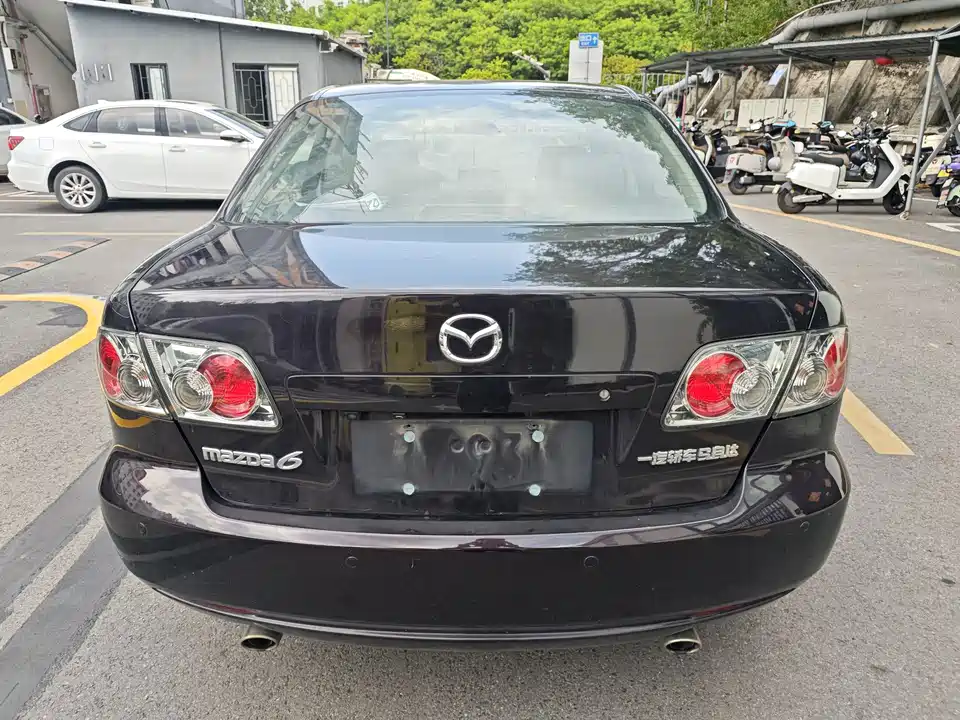 Mazda 6