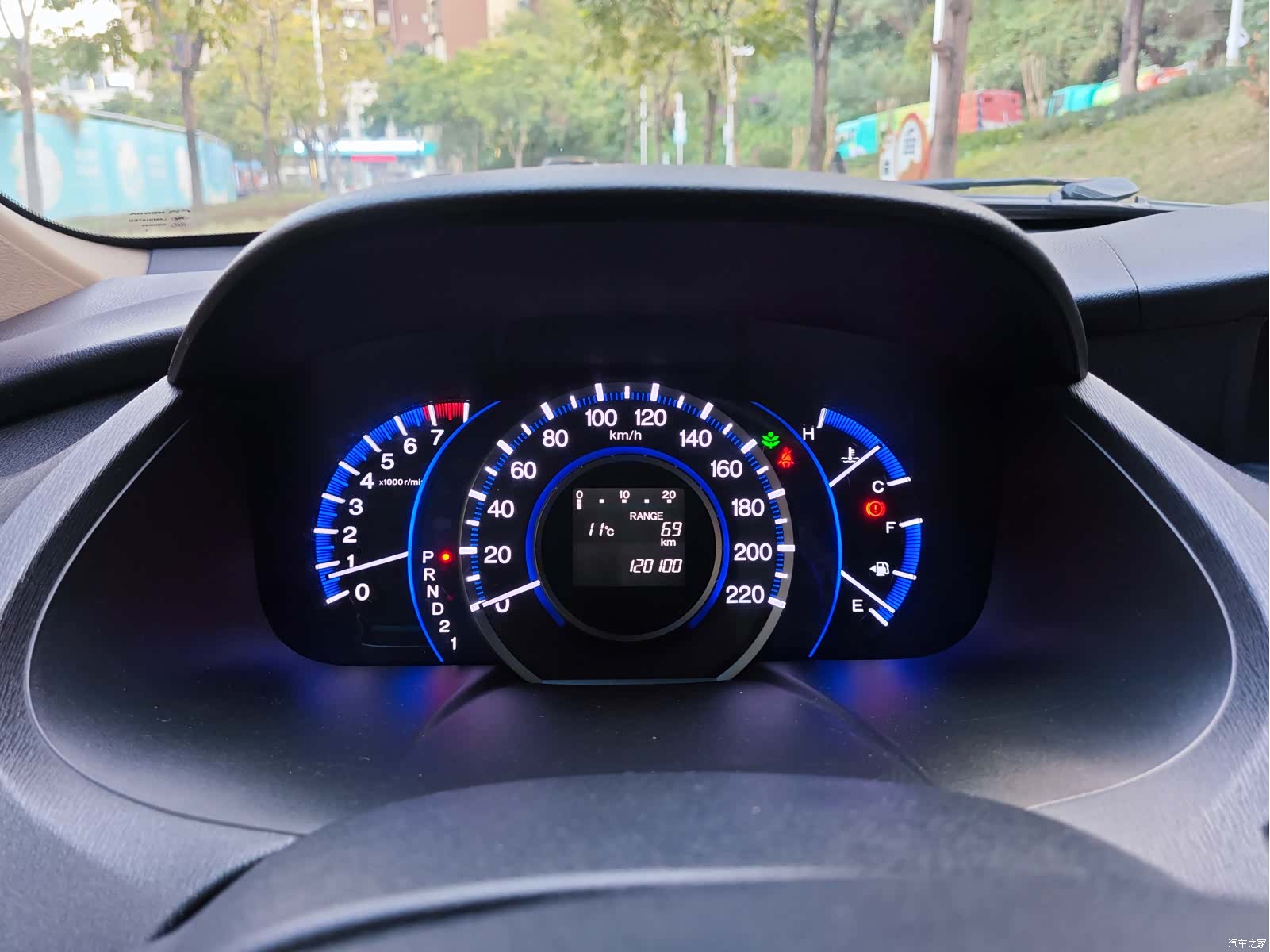 Honda Odyssey, 2011 10