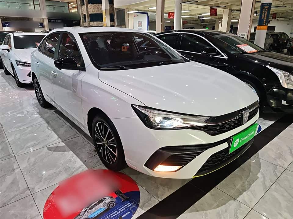 Roewe i5