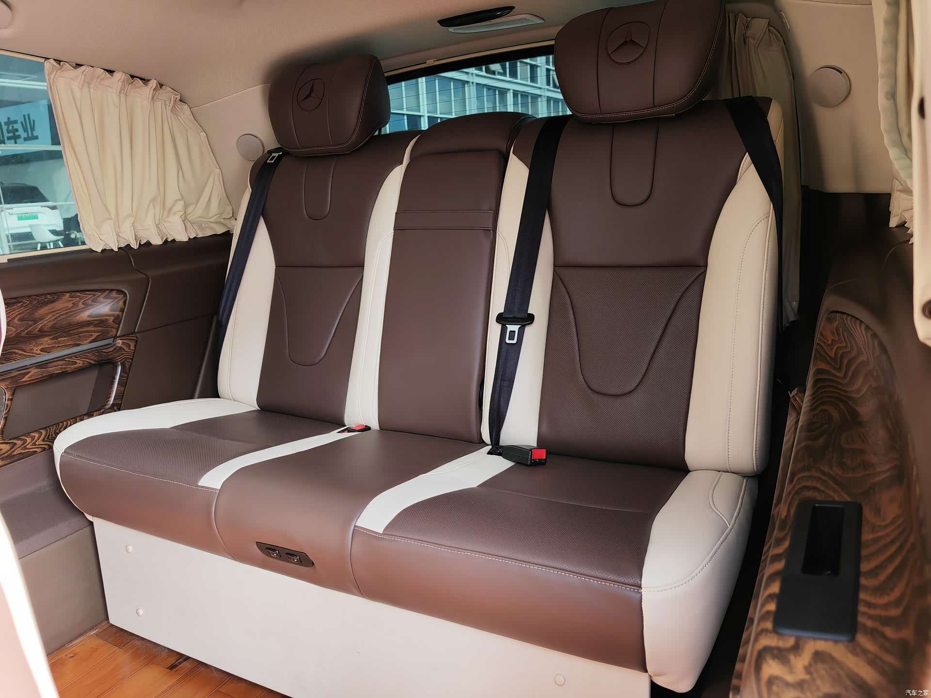 Mercedes-Benz V-Class, 2019 8