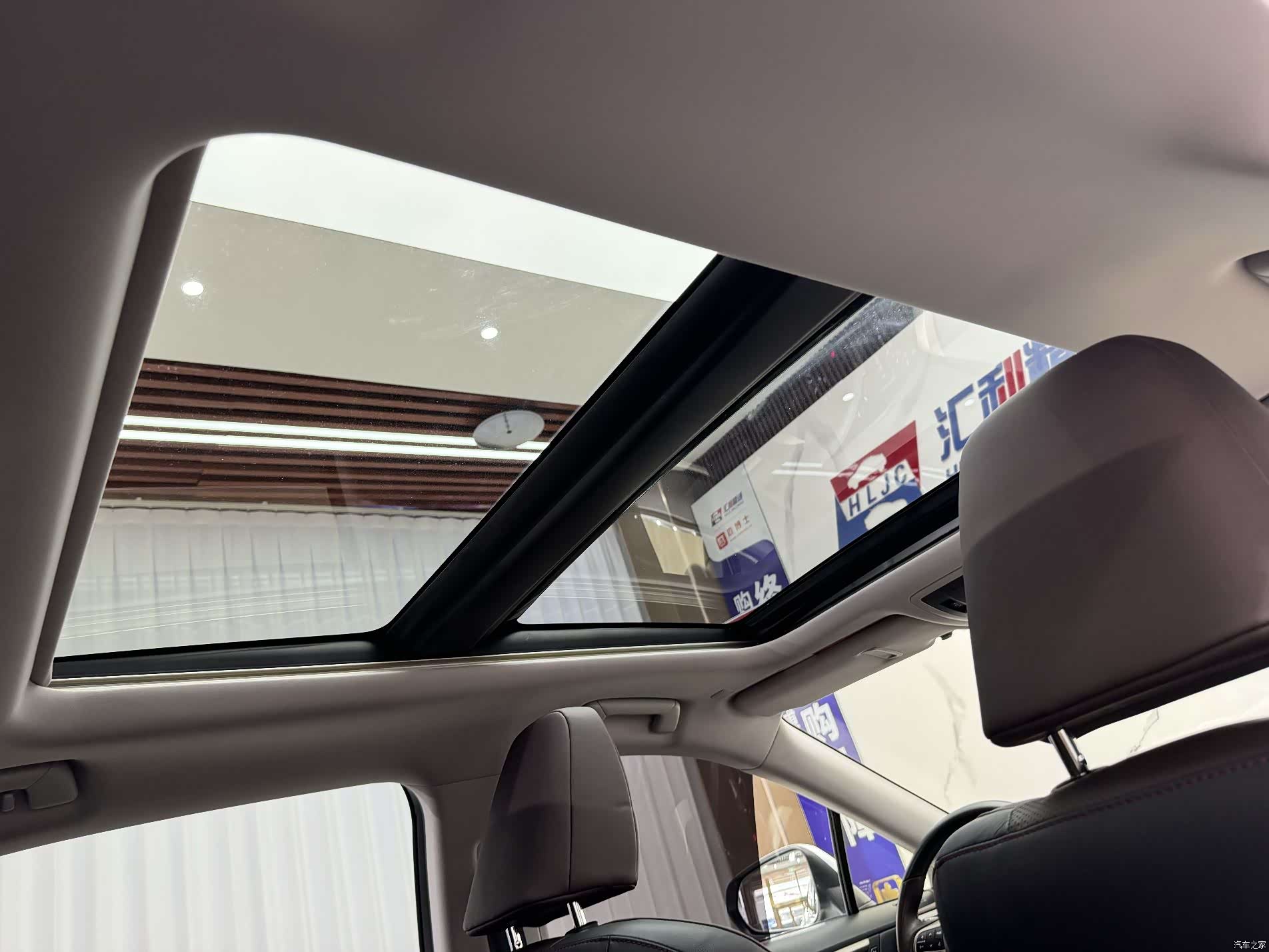 Lexus RX, 2019 19