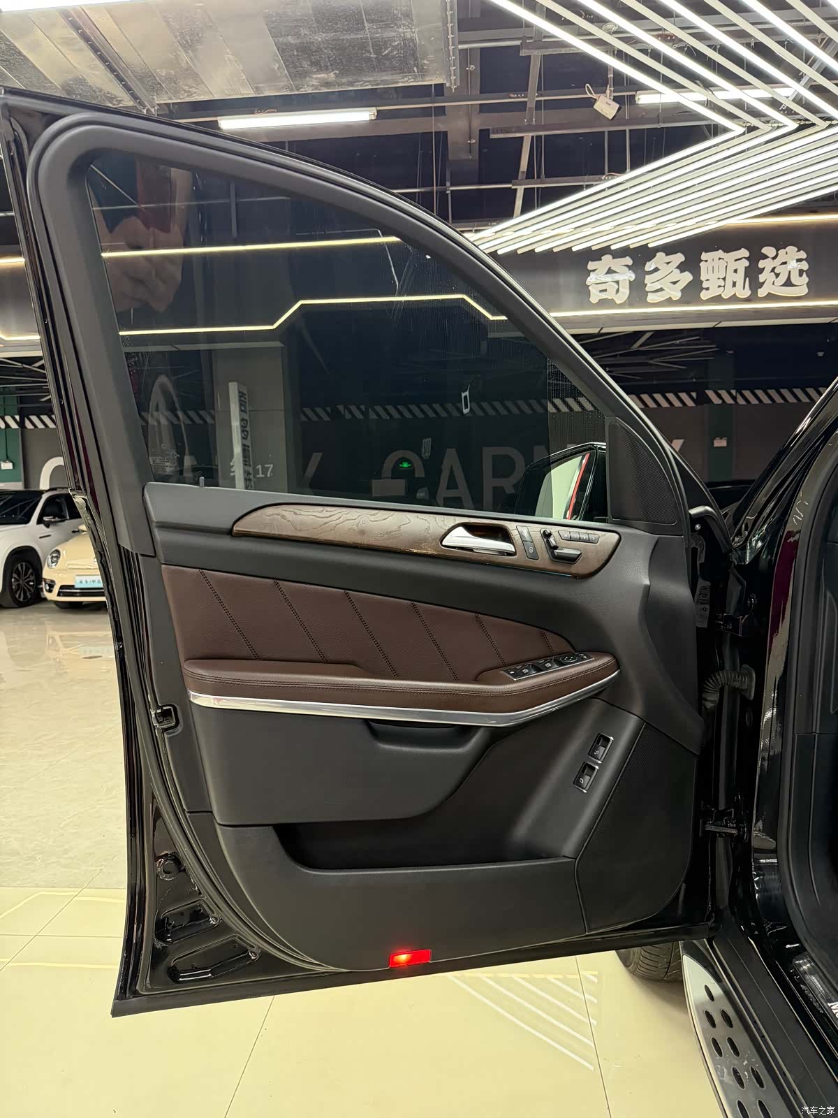 Mercedes-Benz GL-Class, 2015 27