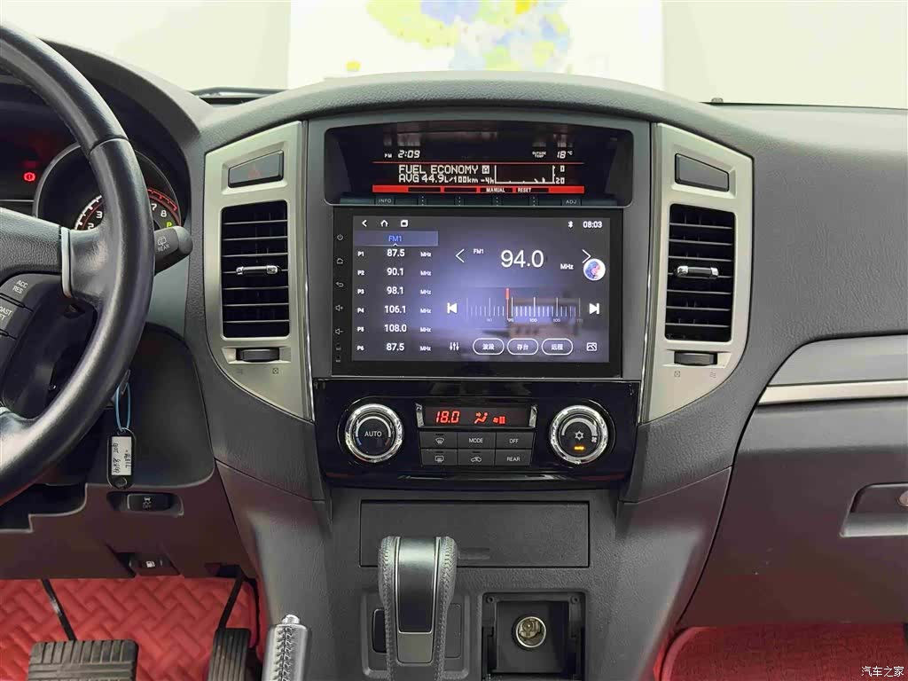 Mitsubishi Pajero, 2020 10