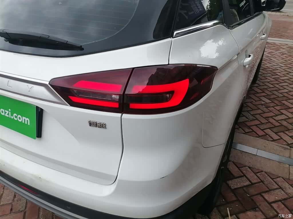 Geely Boyue, 2021 8