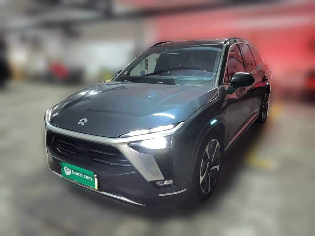 NIO ES8