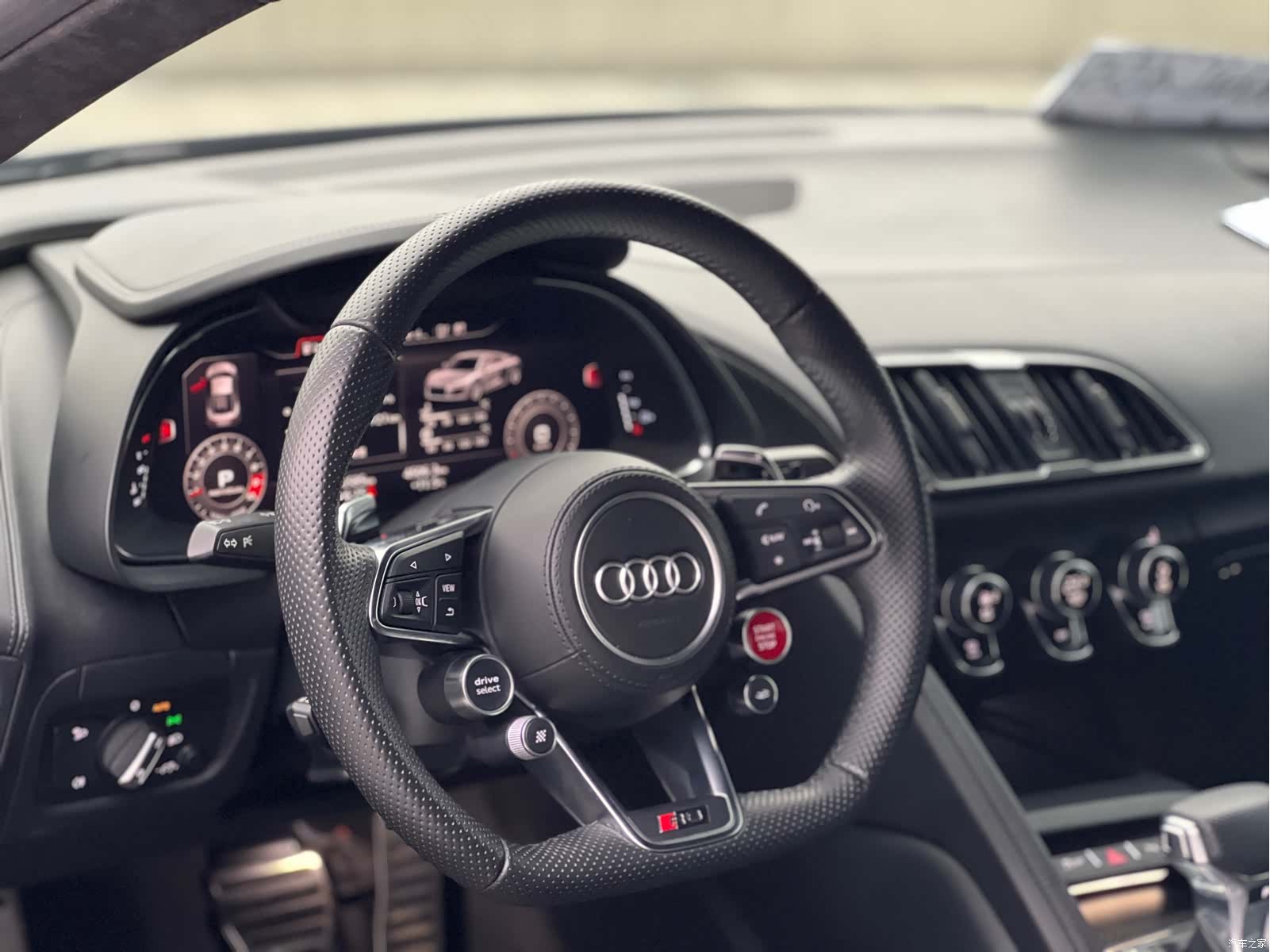 Audi R8, 2018 8