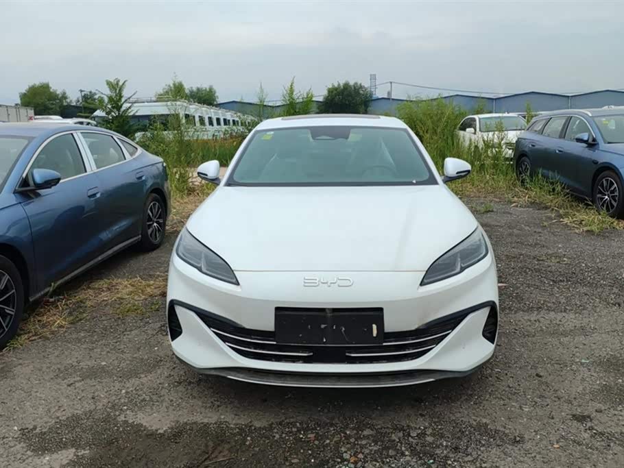 BYD Seal 07 DM-i