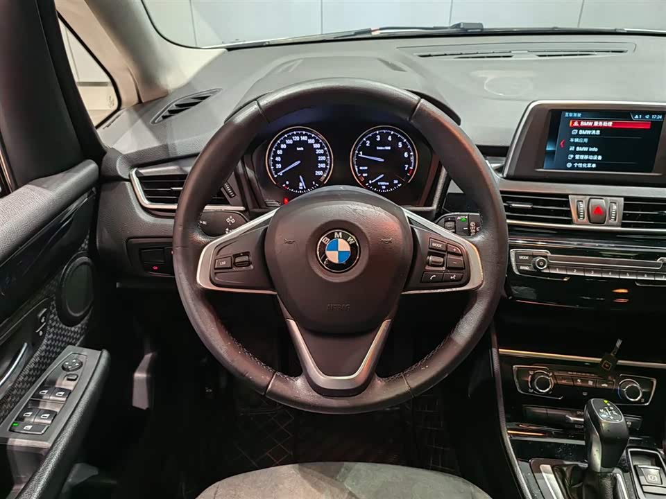 BMW 2 series station wagon