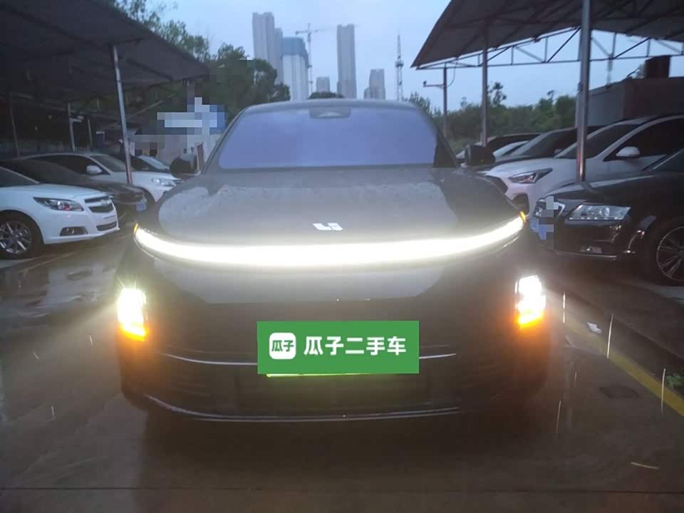 Li Auto Ideal L7