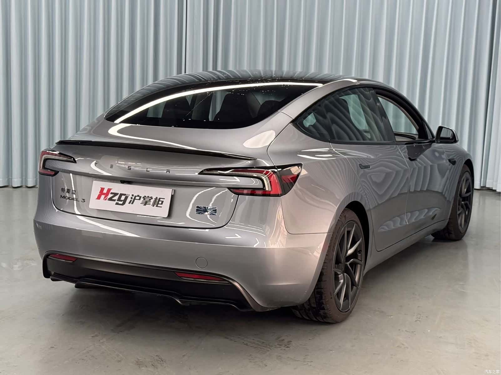 Tesla Model 3, 2026 9