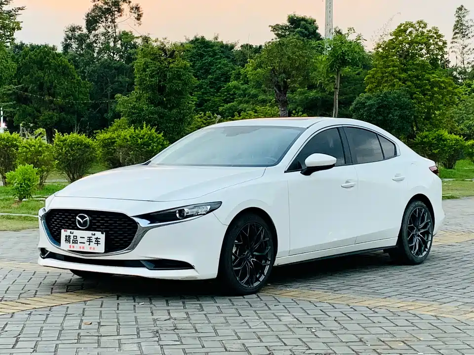 Mazda 3 Angkesaila