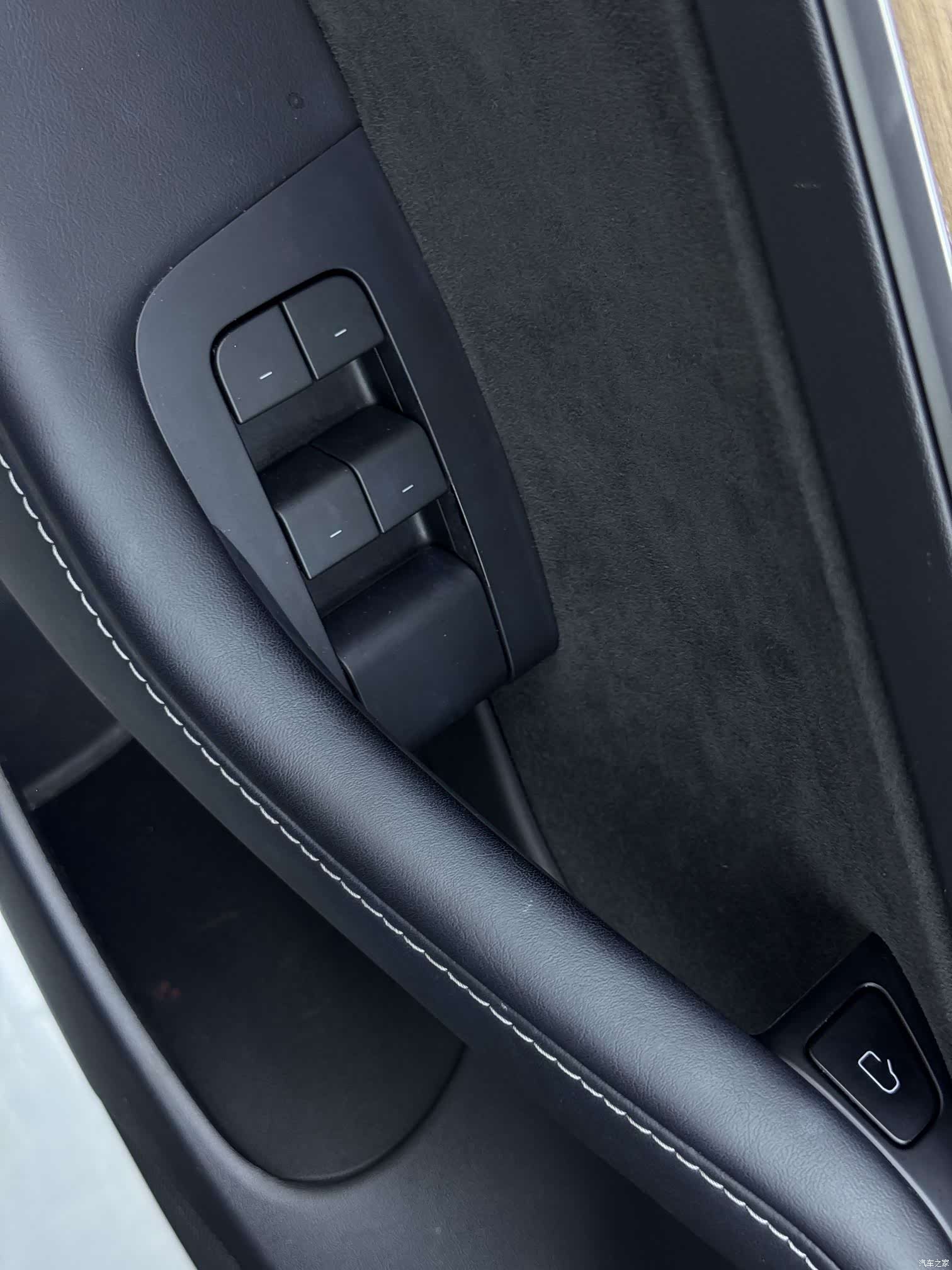 Tesla Model 3, 2022 10