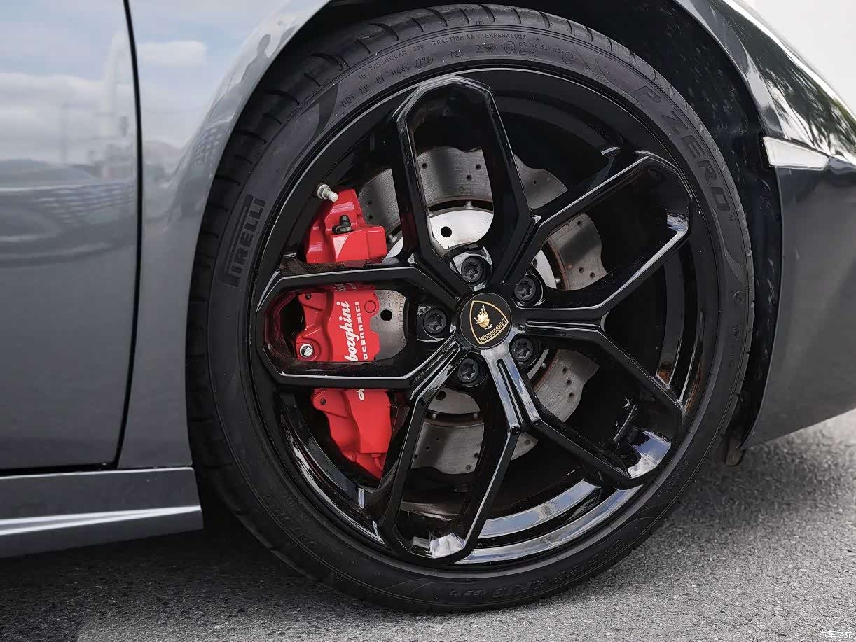 Lamborghini Coupe, 2017 20