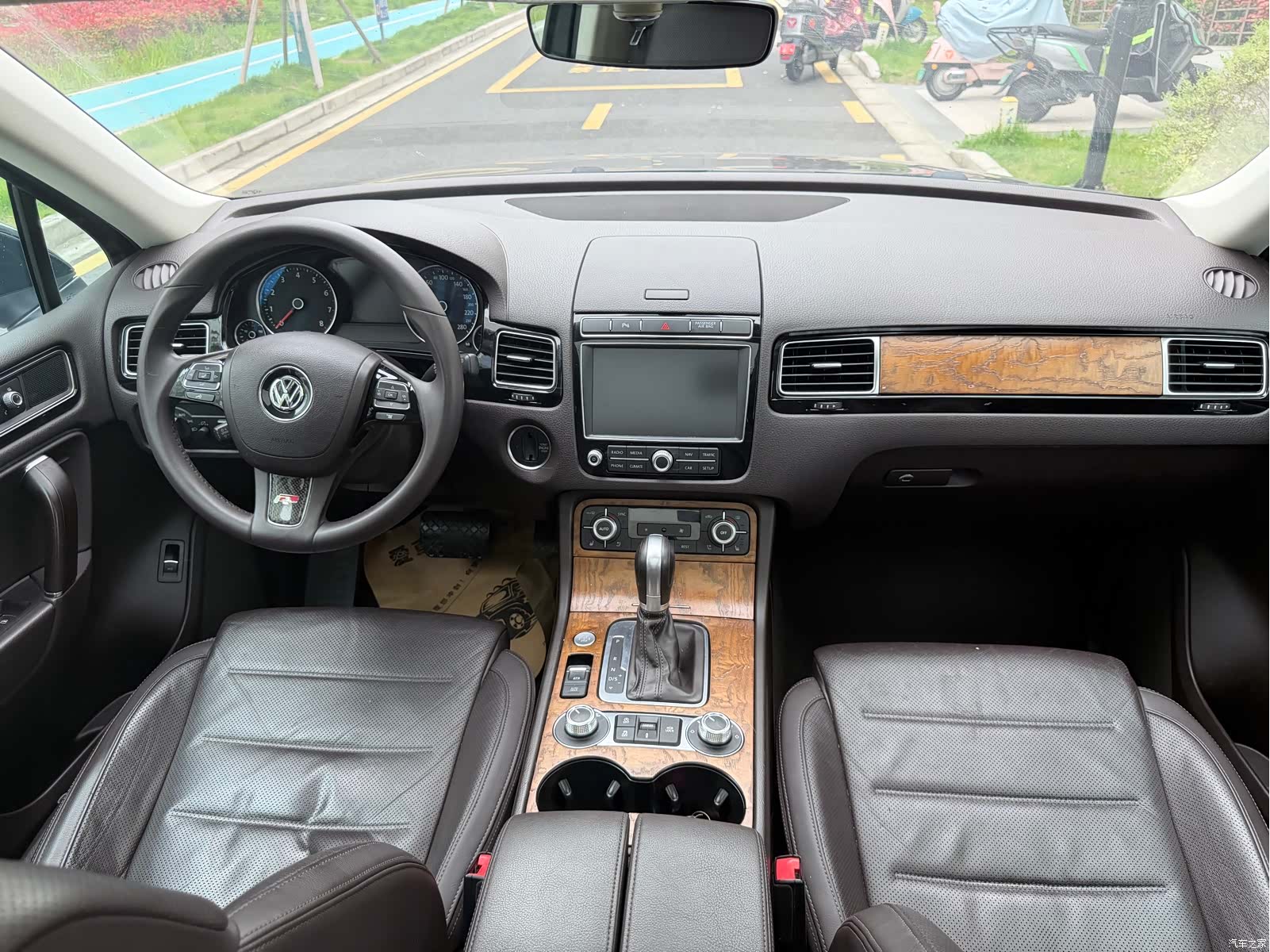 Volkswagen Touareg, 2018 16