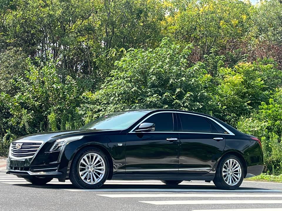 Cadillac CT6