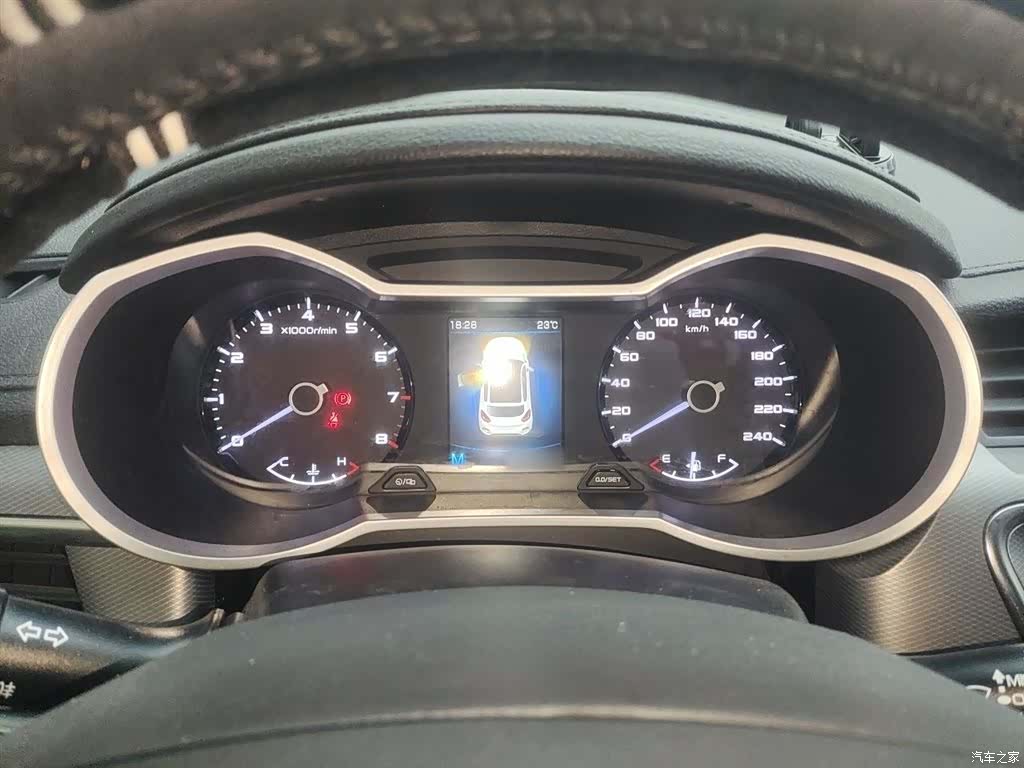 Geely Emgrand, 2019 4