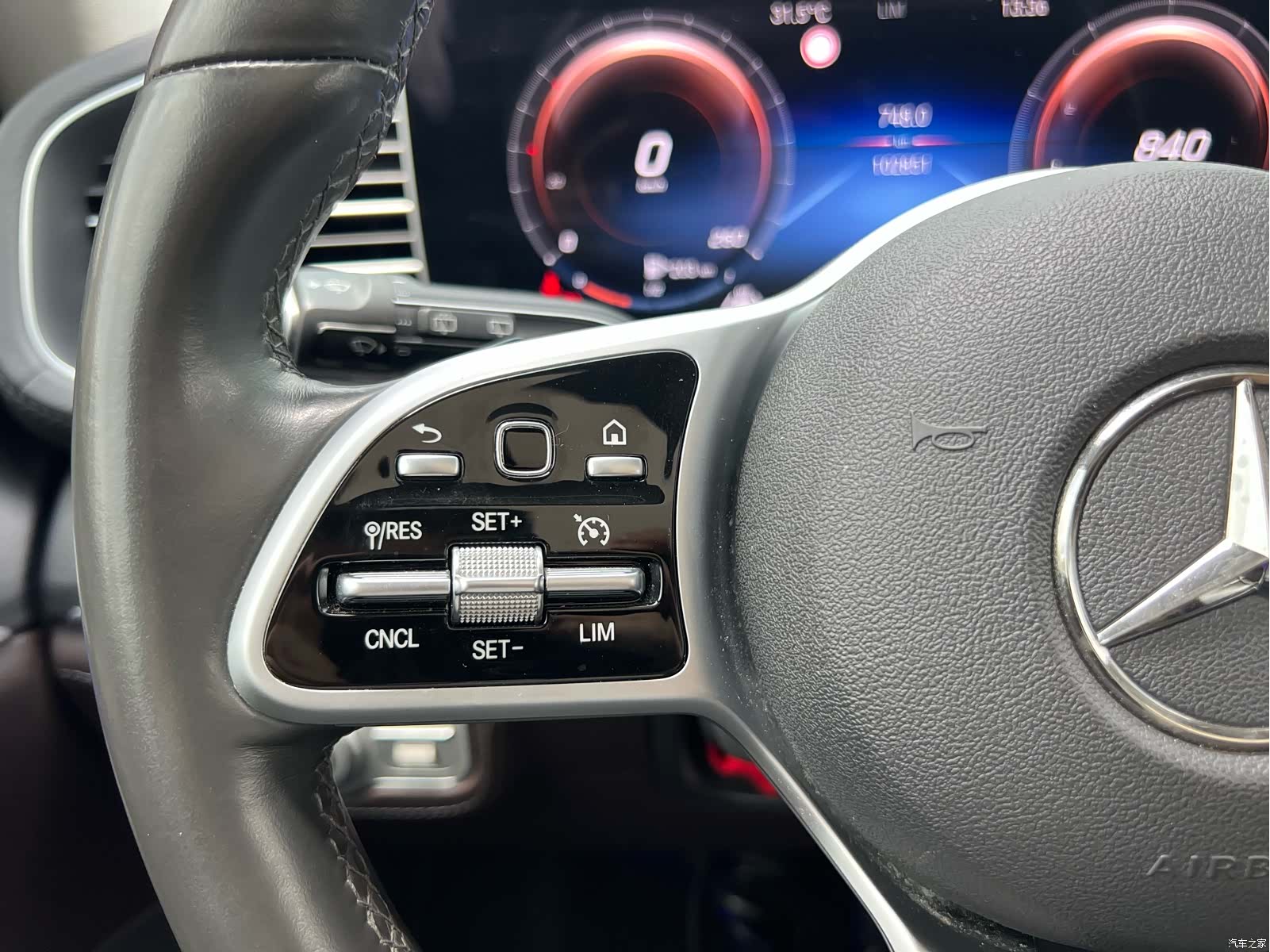 Mercedes-Benz GLE, 2020 28
