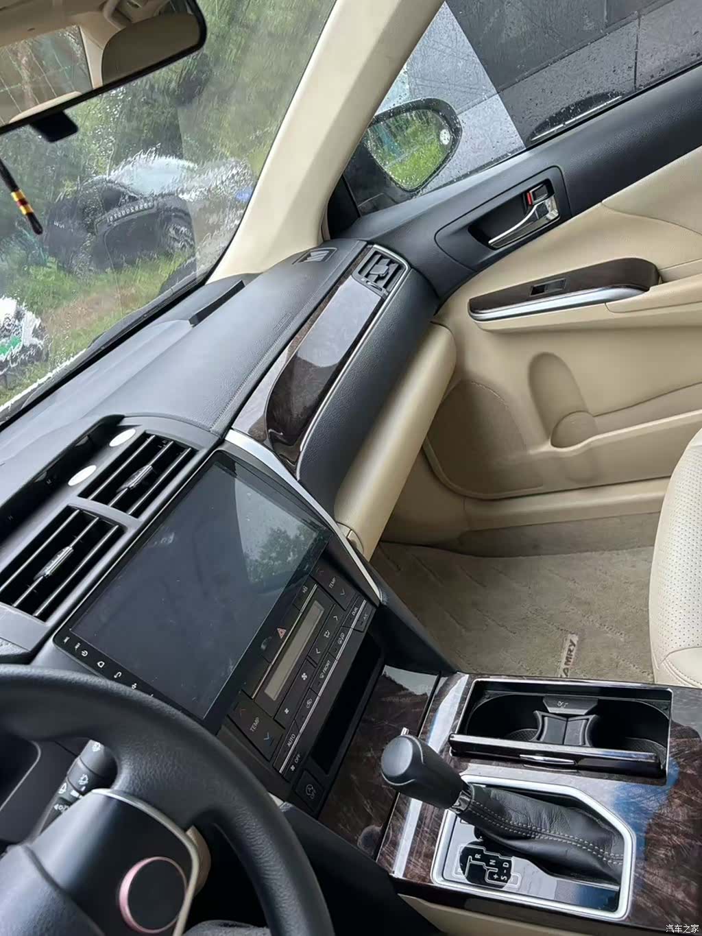Toyota Camry, 2017 12