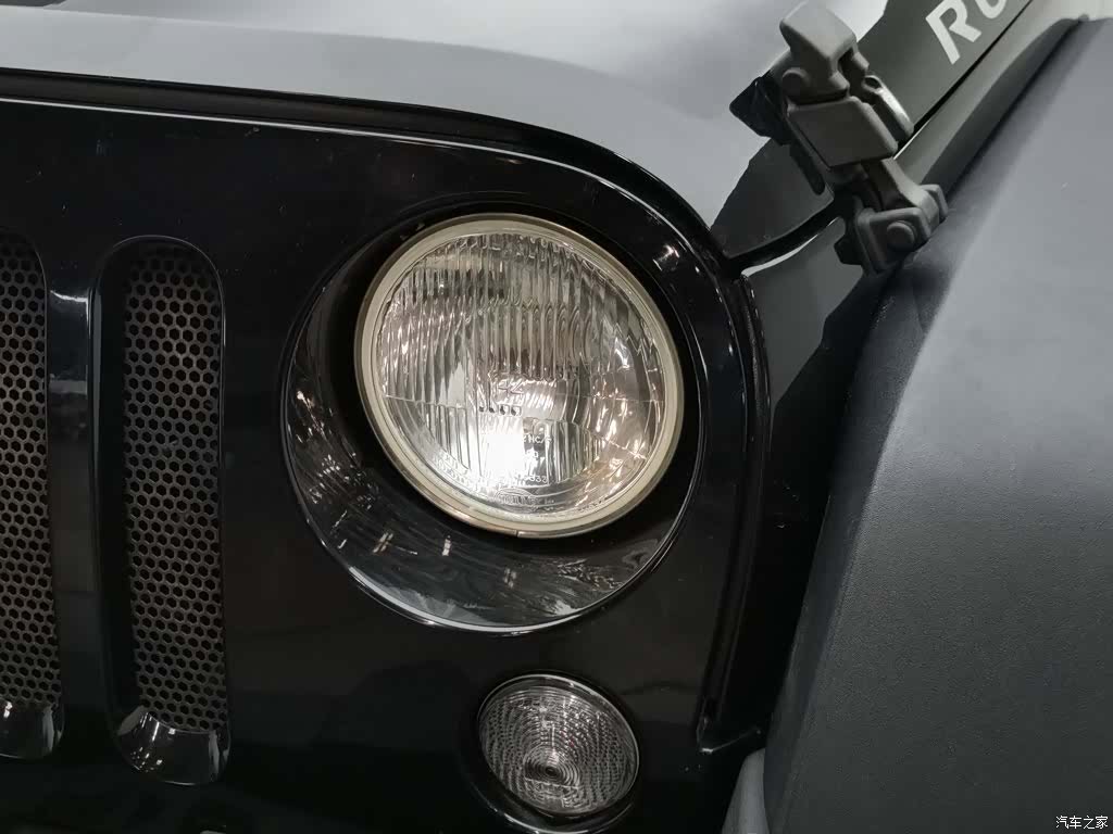 Jeep Wrangler, 2015 7